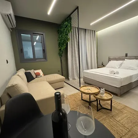Baja Aparthotel 4*