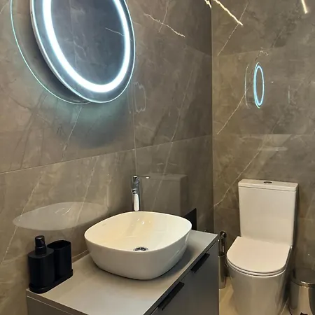 Baja Aparthotel 4*
