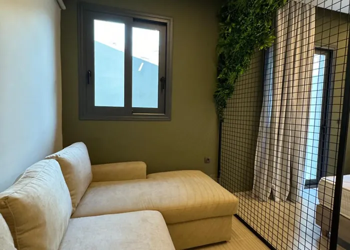 Baja 公寓式酒店 4*