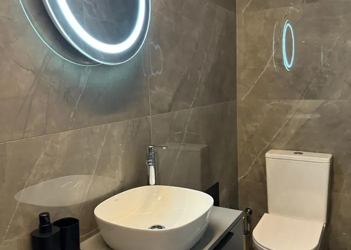 Baja 公寓式酒店 4*